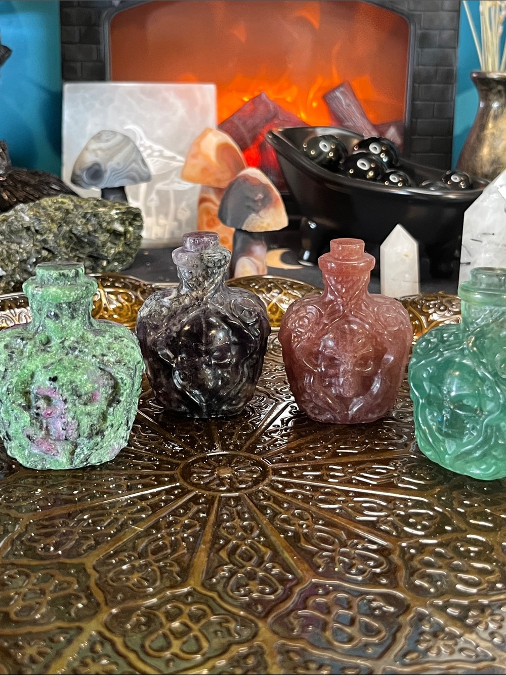 Stone potion bottles (1) 2.4x1.9”